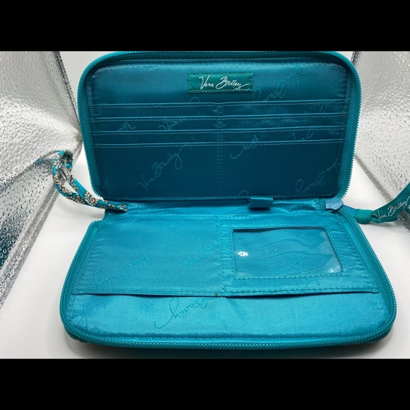 Wristlets - Picture 2 of 3